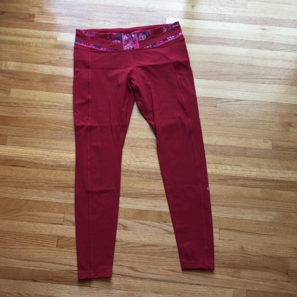 Lululemon Speed Tight II Full-On Luxtreme Brushed

Deepest Cranberry